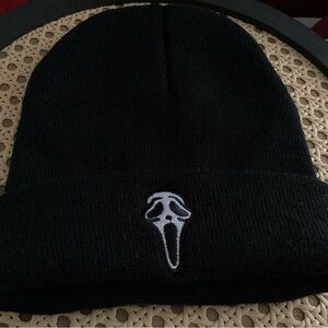 scream ghoul ghost beanie hat